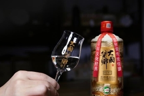 美国上周原油库存意外飙升 国际油价亚市大跌逾1%‘JDB电子试玩网页版’(图2) JDB电子