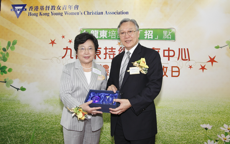 JDB电子|斯科尔斯意外提出辞职 为穆帅的苦画上句号(图2) JDB电子