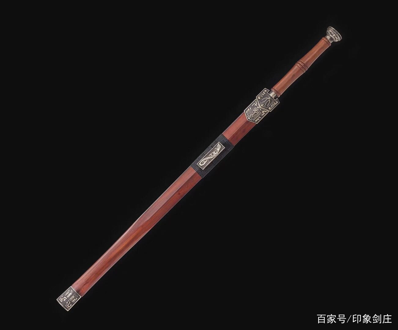 JDB电子游戏官网-中国经济结构急剧转型新兴产业发展迅速_政策法规_新闻_矿道网(图2) JDB电子游戏官网