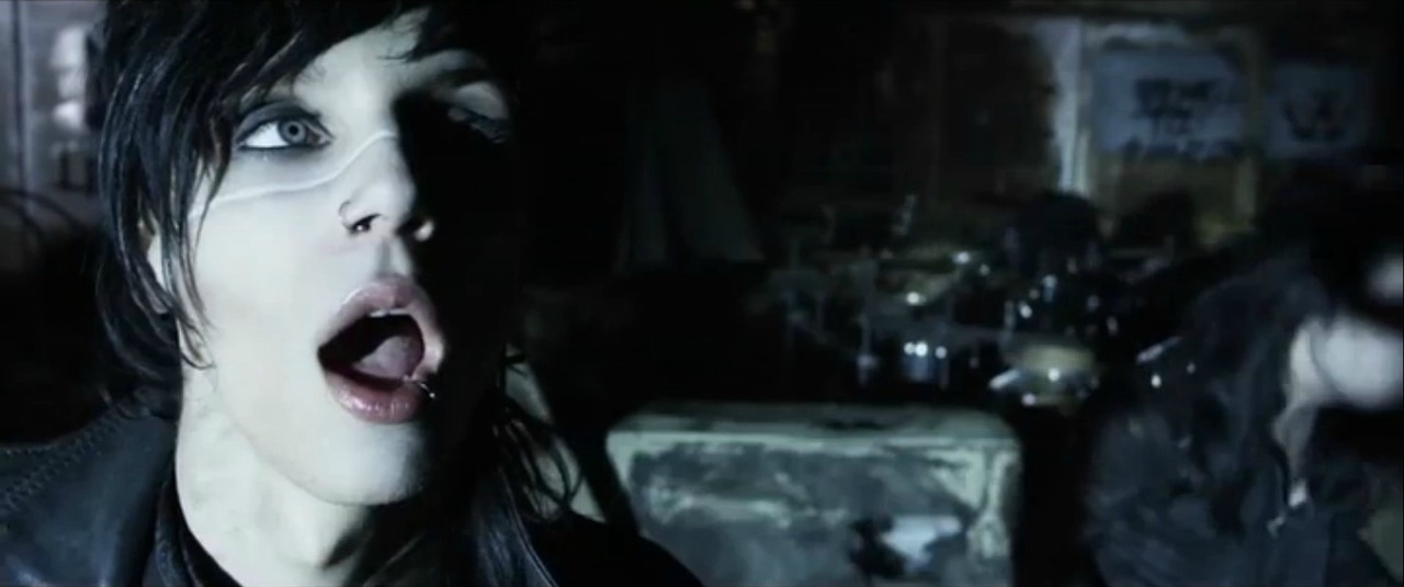 苏亚雷斯:感激KOP们的掌声,和老友相见悲喜交集‘JDB电子游戏官网’(图2) JDB电子